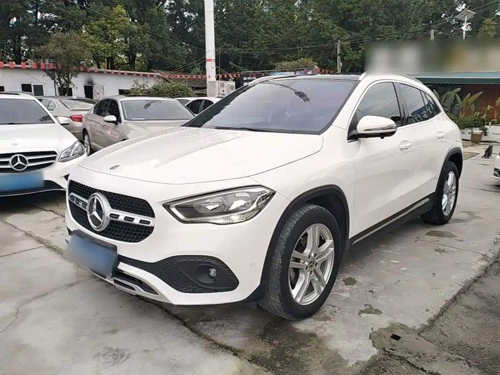 Mercedes-Benz GLA — миниатюра 2