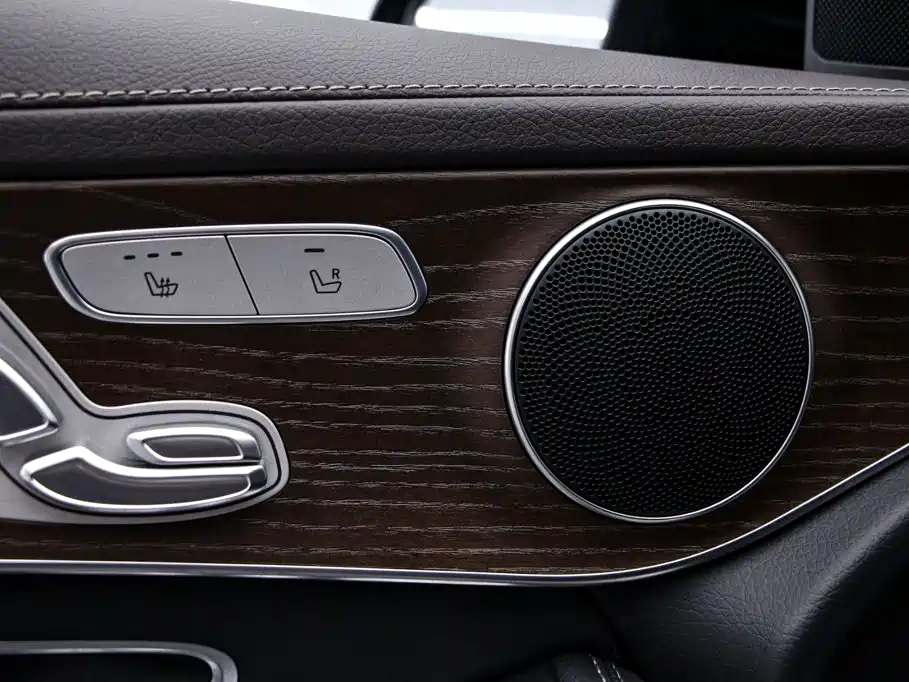 Mercedes-Benz GLC — миниатюра 14