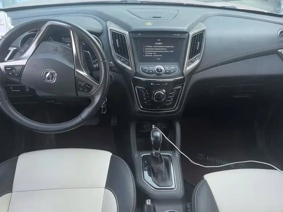 Changan CS35 — миниатюра 12