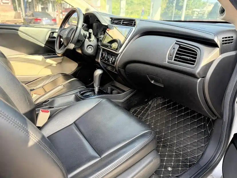 Honda City — миниатюра 9