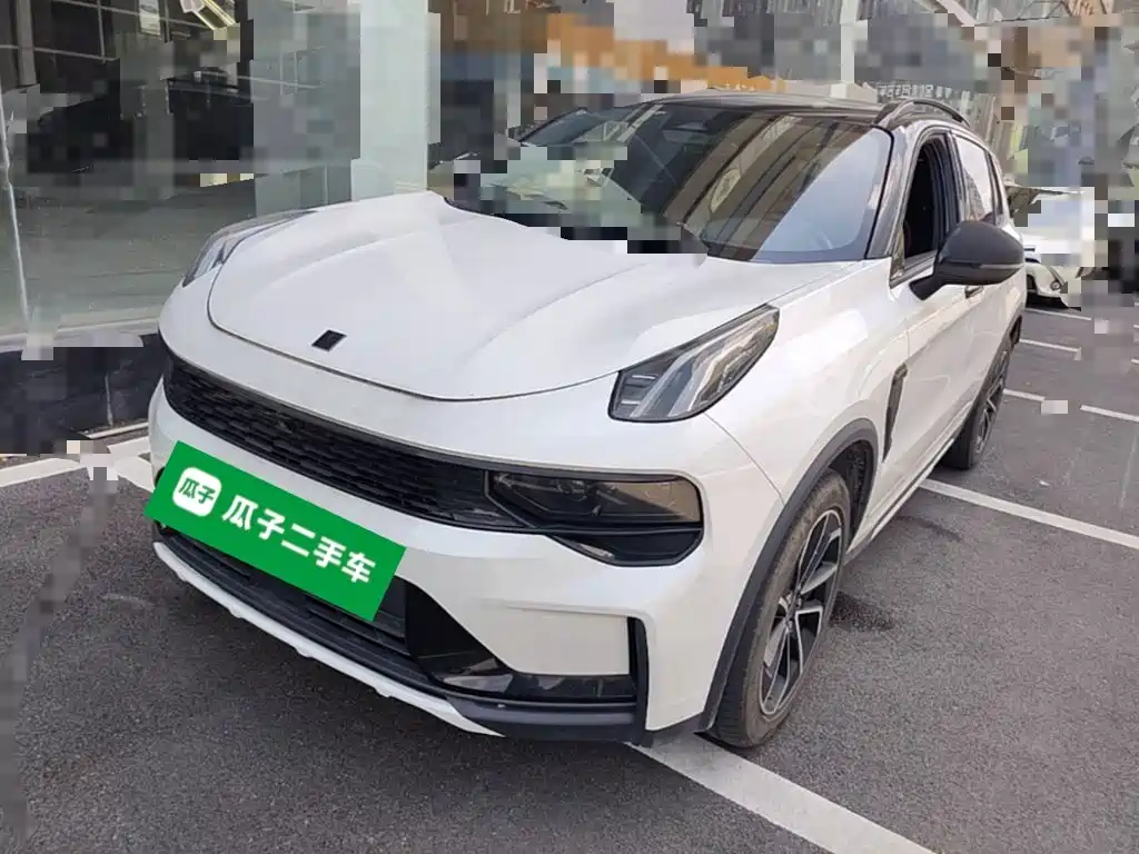 2023 Lynk & Co 01 - zdjęcie 1 z 25