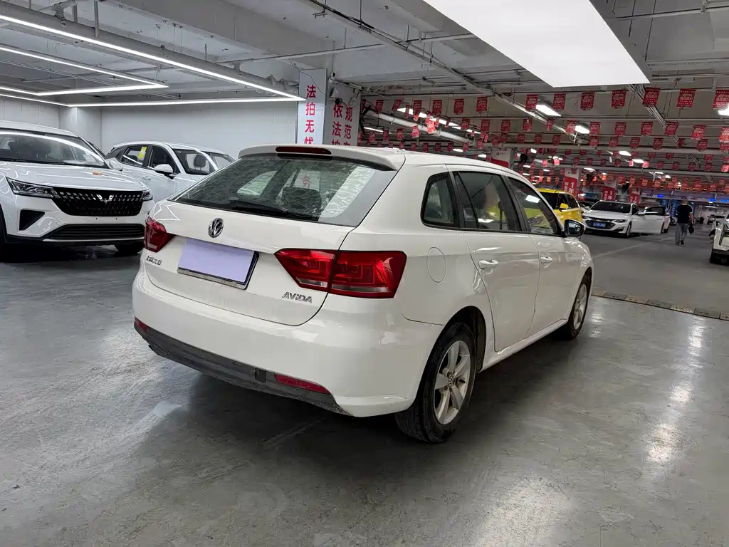 Volkswagen Gran Lavida — миниатюра 11