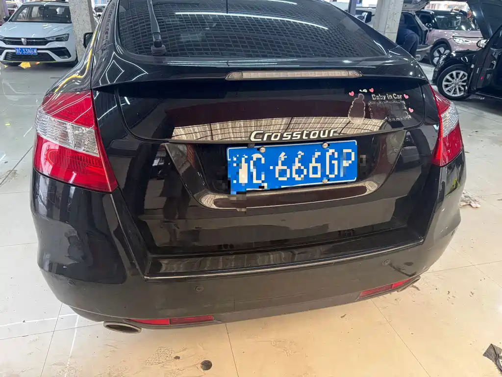 Honda Crosstour — миниатюра 3