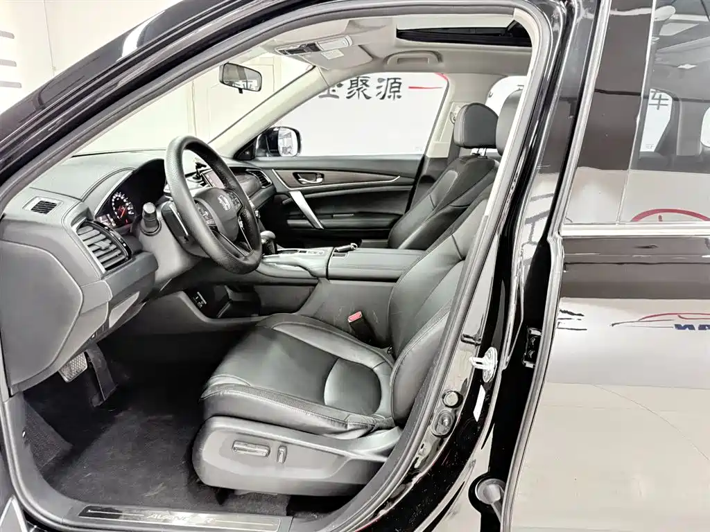 Honda Avancier 2017 240TURBO Luxury
