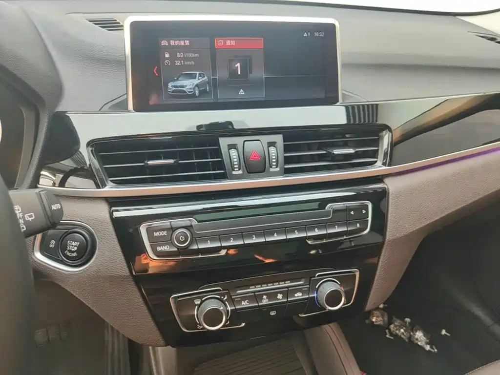 BMW X1 — миниатюра 13
