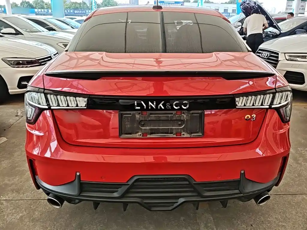 Lynk & Co 03 — миниатюра 6