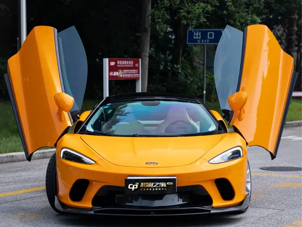 McLaren GT — миниатюра 2