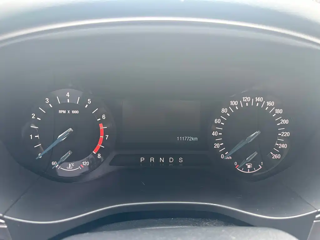 Ford Mondeo — миниатюра 8