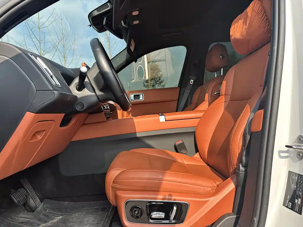 Li Auto Li L7 — миниатюра 10