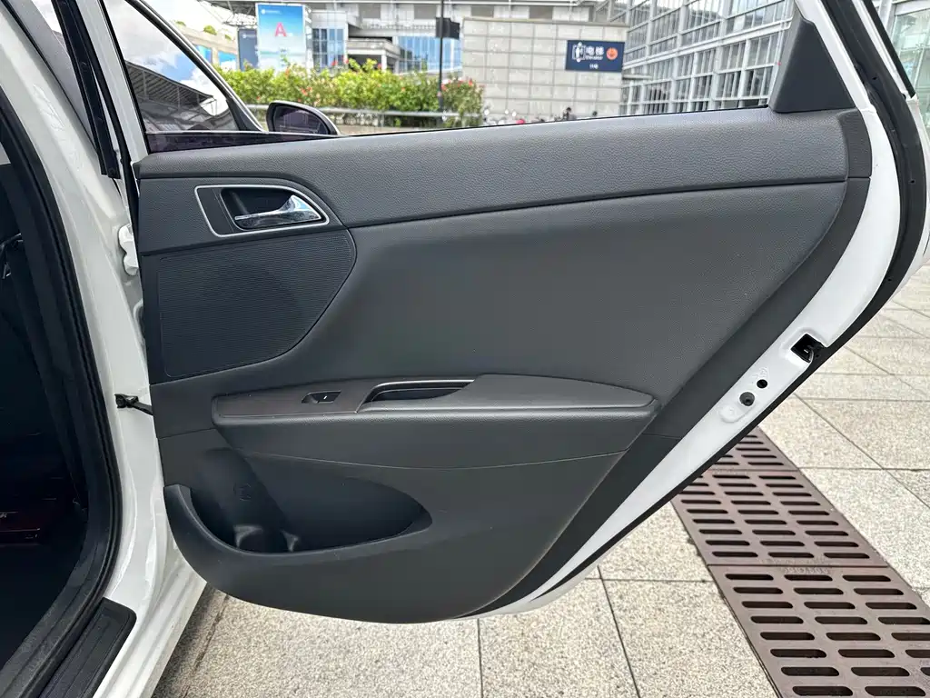 Hyundai Mistra — миниатюра 19