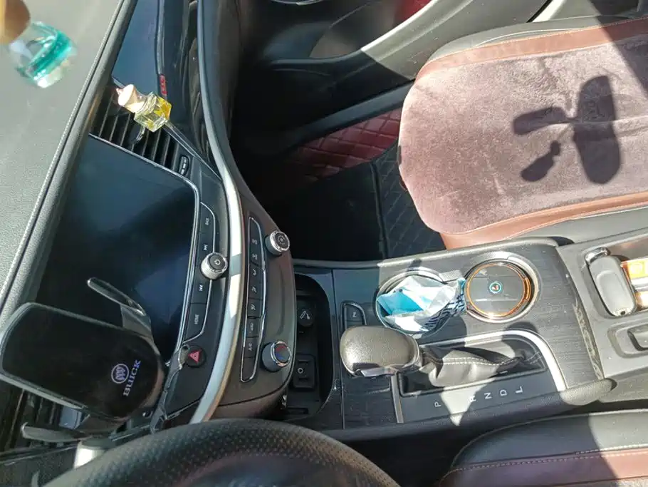 Buick Verano — миниатюра 13