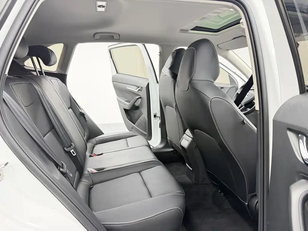 Skoda Kamiq — миниатюра 10