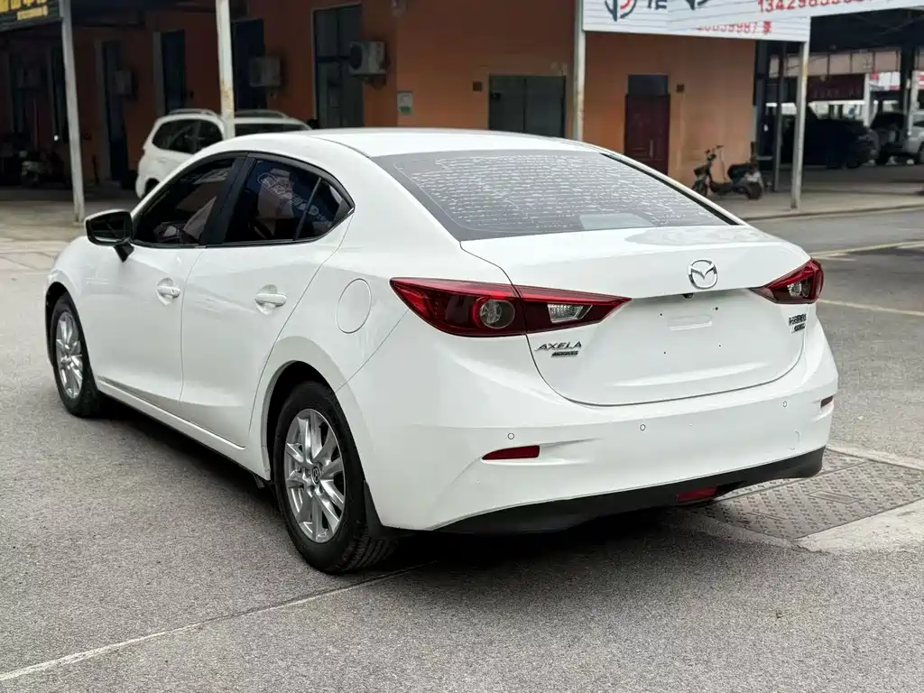 MAZDA 3 ANGKESAILA