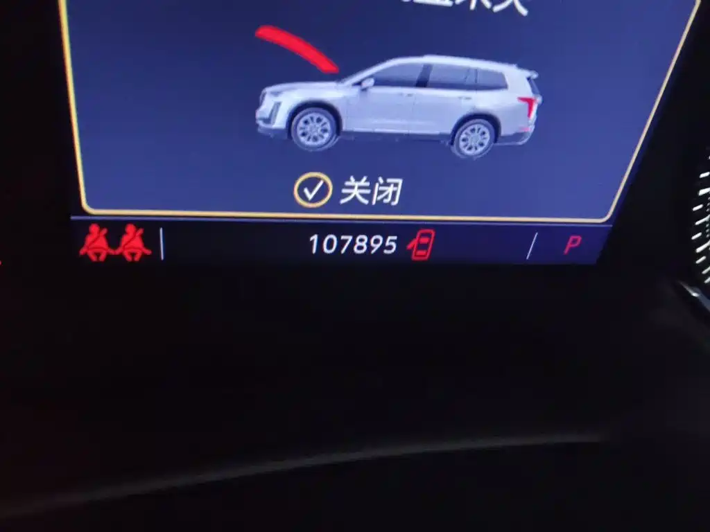 Cadillac XT6 — миниатюра 8