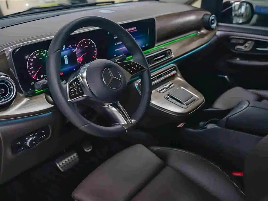 Mercedes-Benz V-Class — миниатюра 5