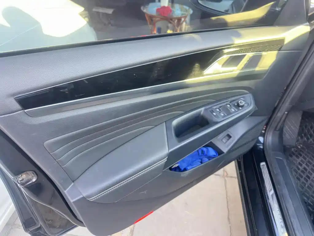 Volkswagen Passat — миниатюра 10