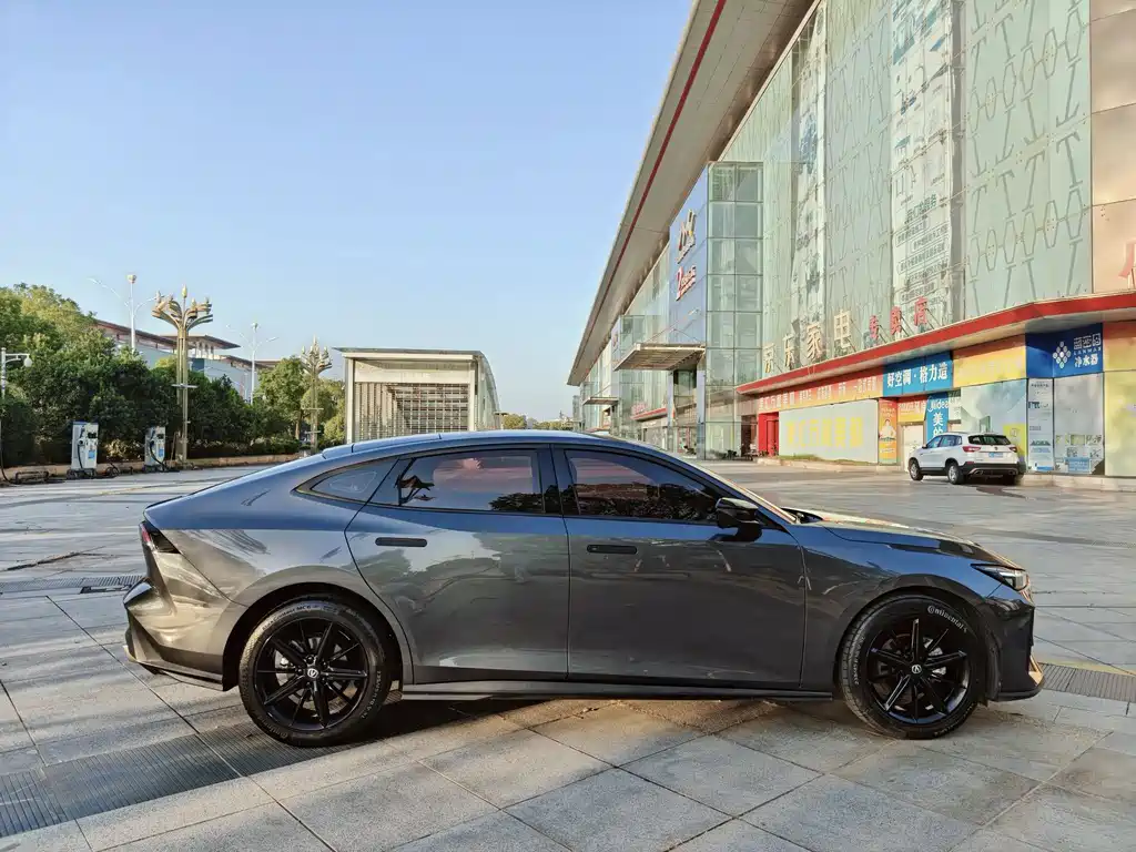 Changan UNI-V — миниатюра 6