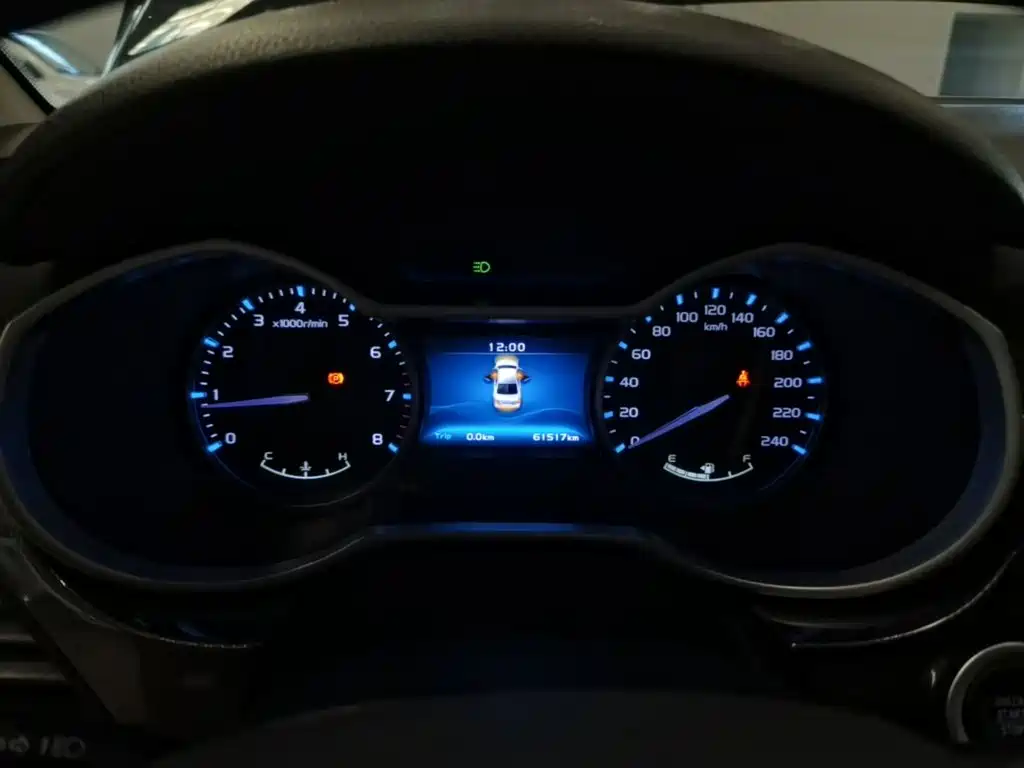 Geely Emgrand — миниатюра 12
