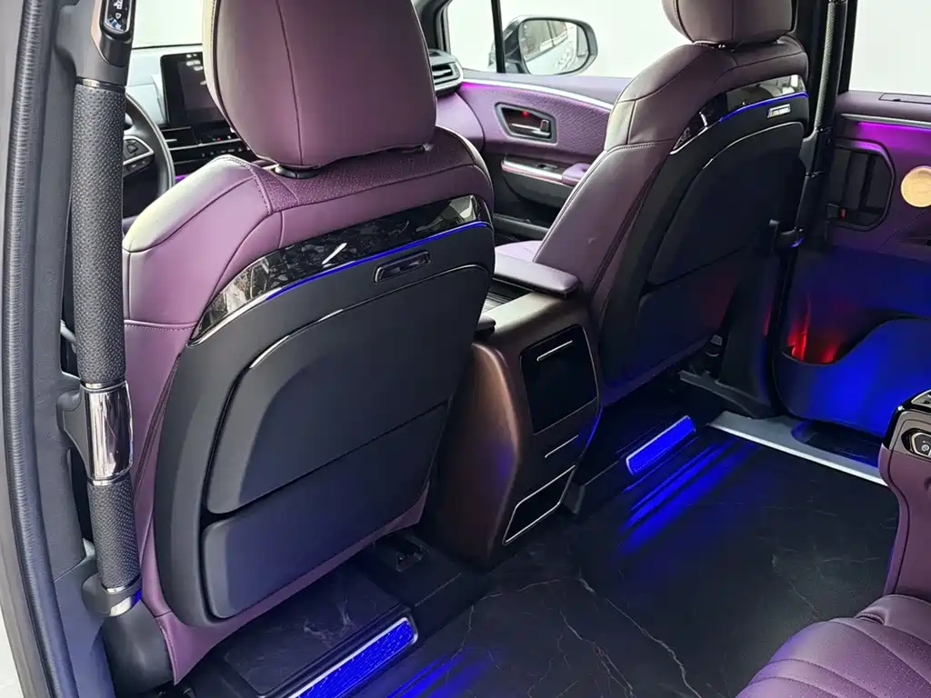Toyota Granvia 2026 2.5L Comfort