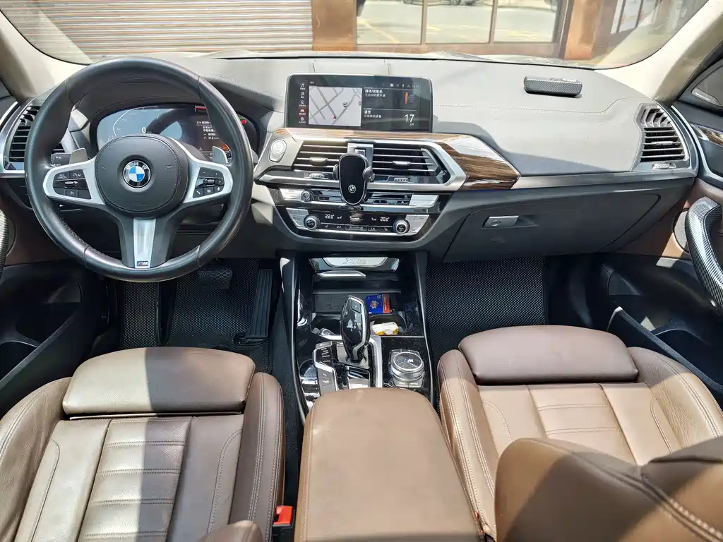 BMW X3 — миниатюра 11