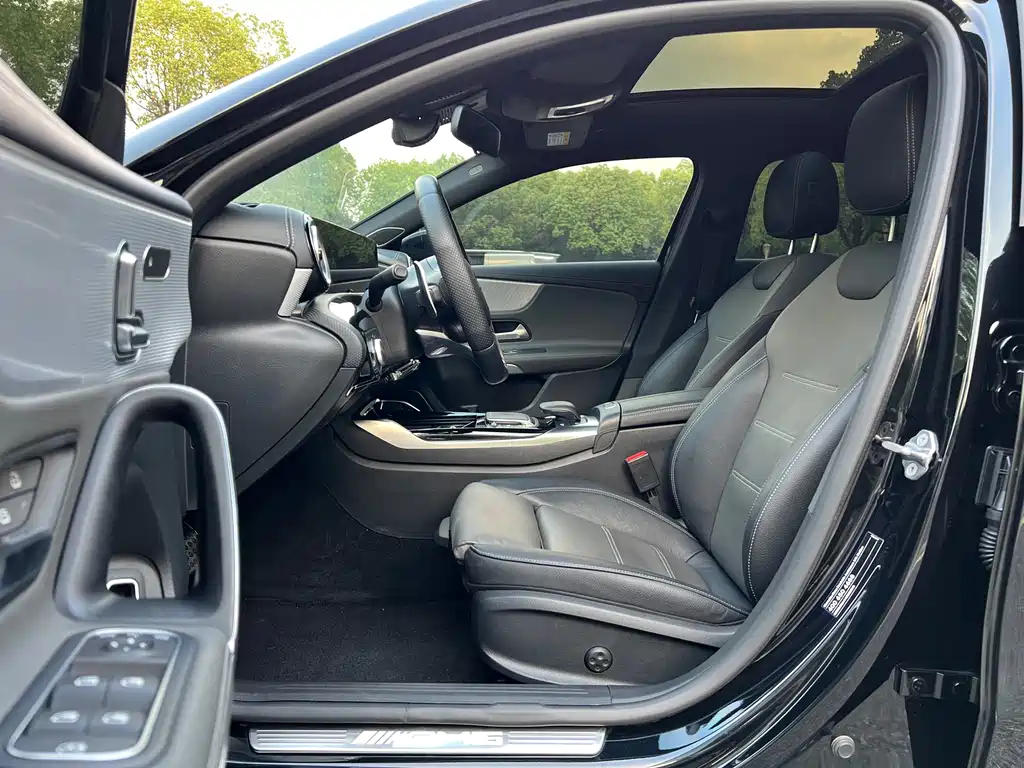 Mercedes-Benz A-Class AMG — миниатюра 6