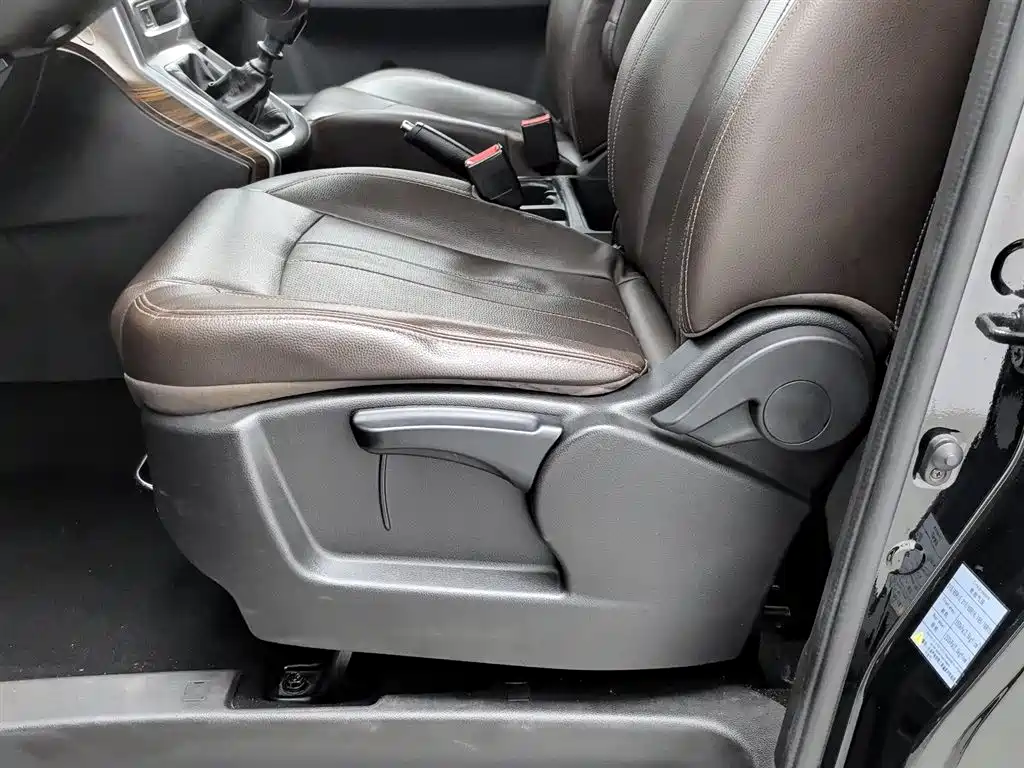 DONGFENG LINGZHI PLUS