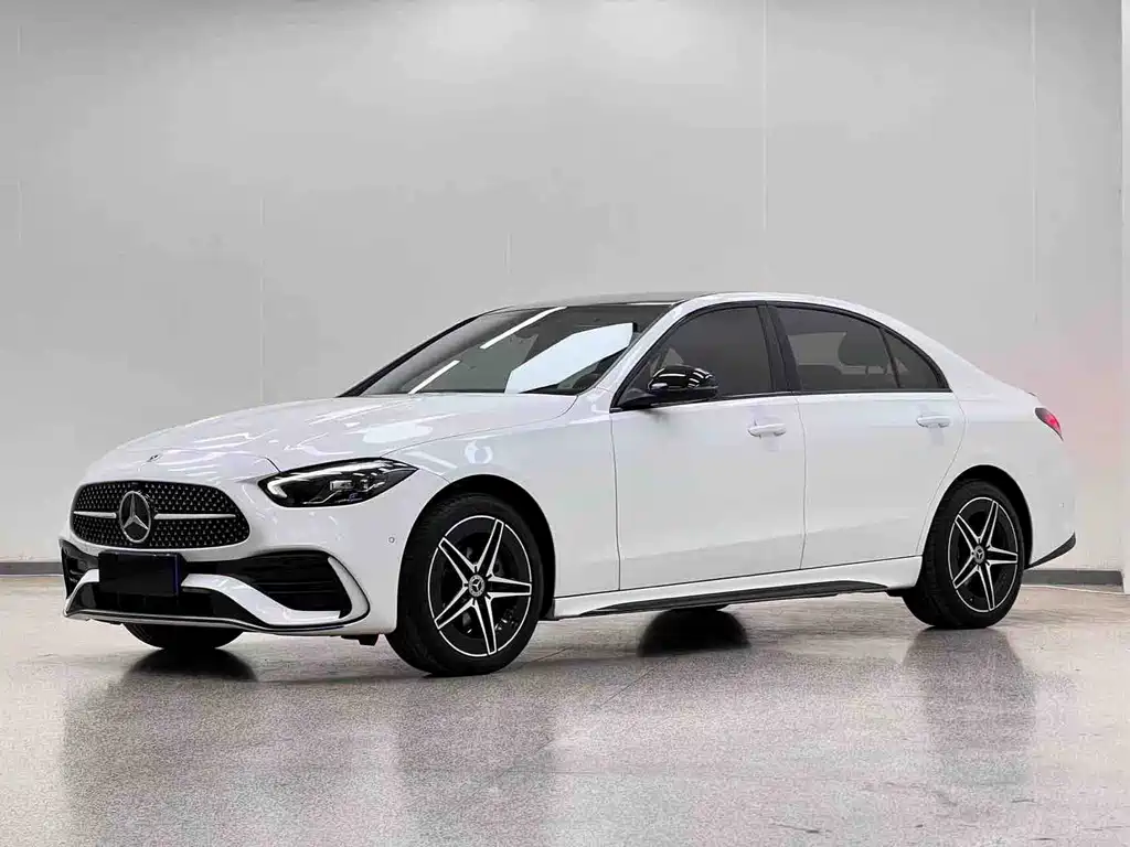 Mercedes-Benz C-Class 2024