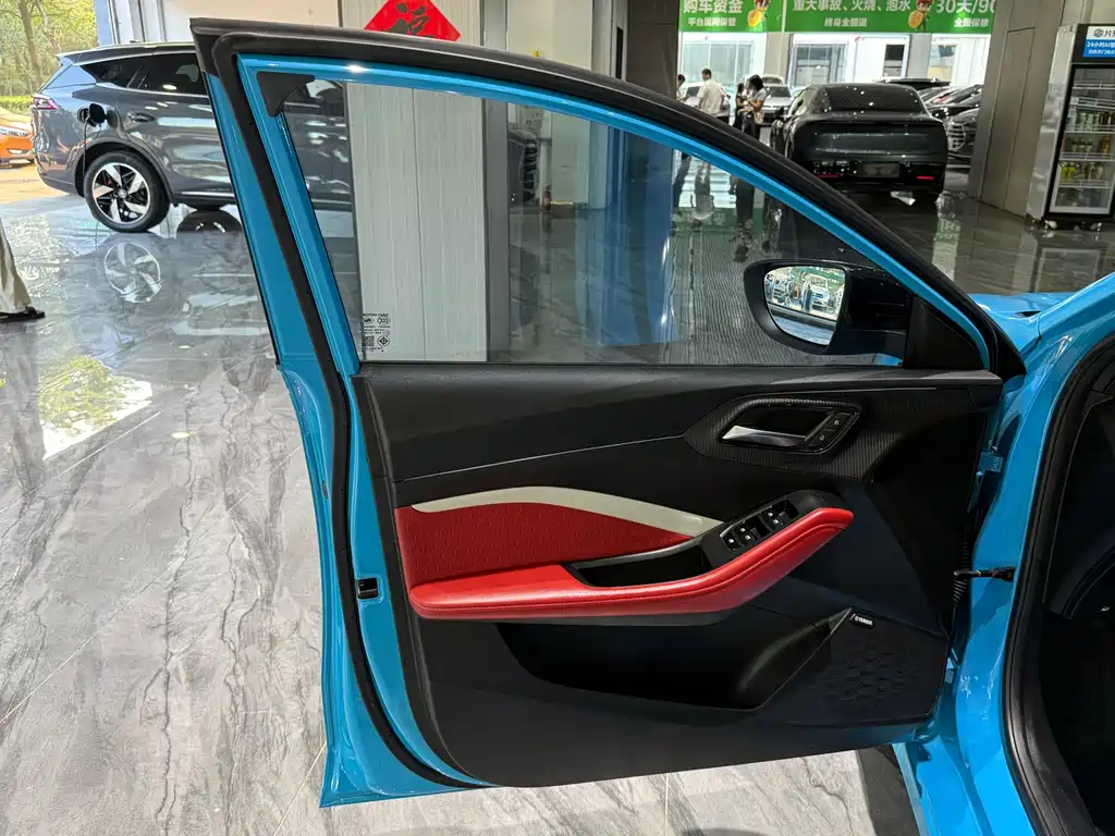 MG MG5 — миниатюра 20