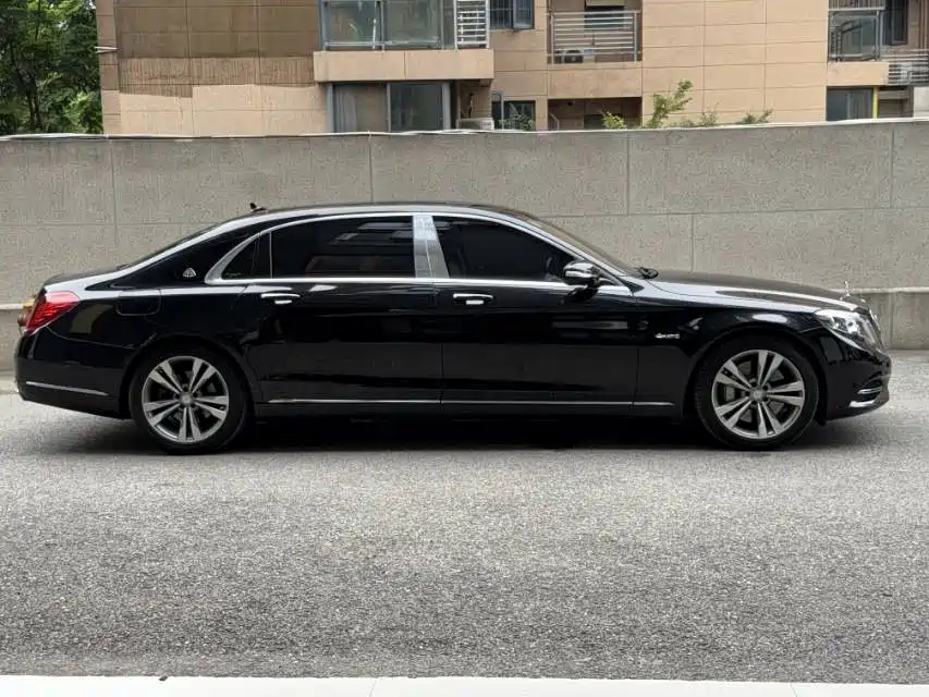 Mercedes-Benz Maybach S-Class S 400 4MATIC, фото 15