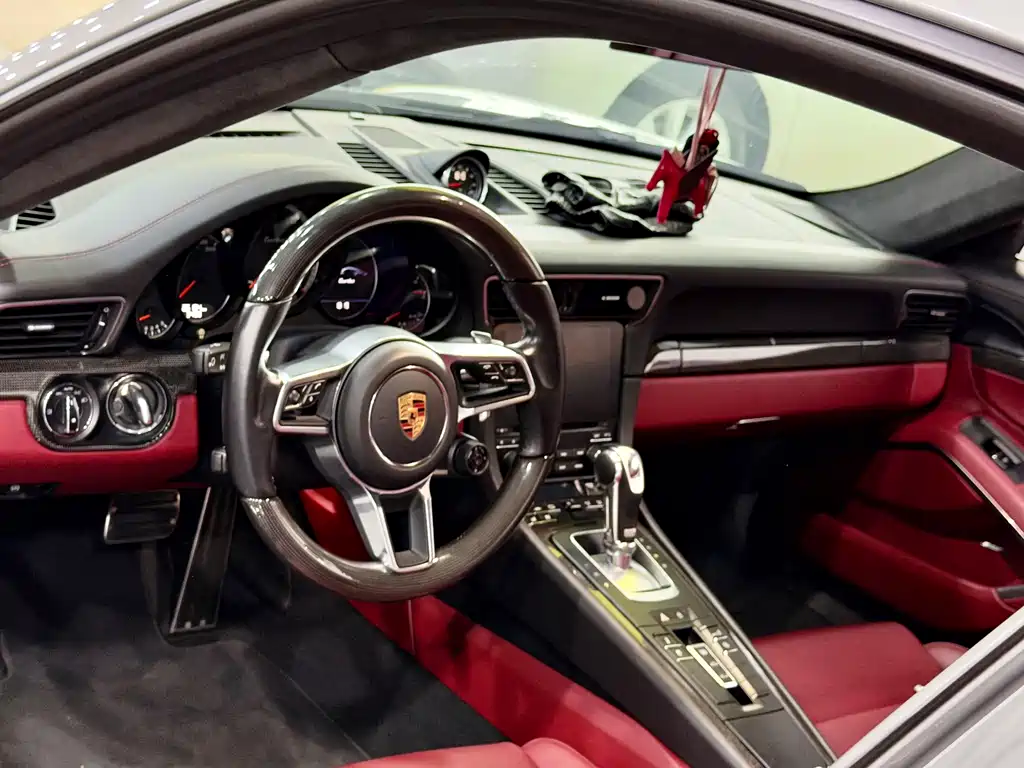 Porsche 911 — миниатюра 10