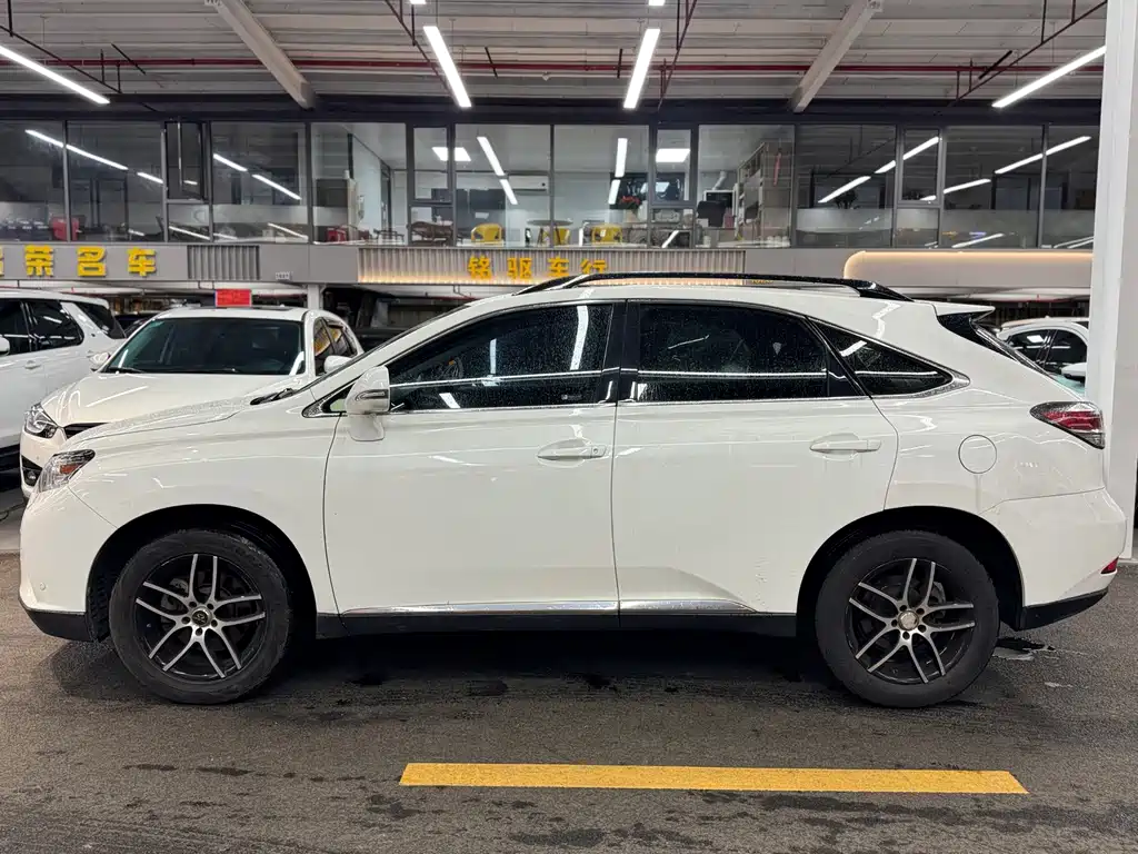 Lexus RX Classic — миниатюра 3