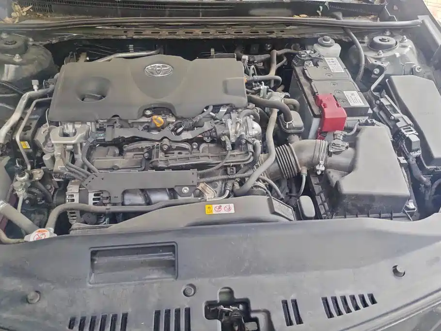 Toyota Camry — миниатюра 10