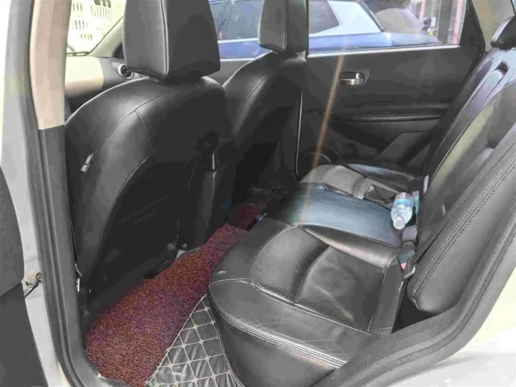 Nissan Qashqai — миниатюра 3