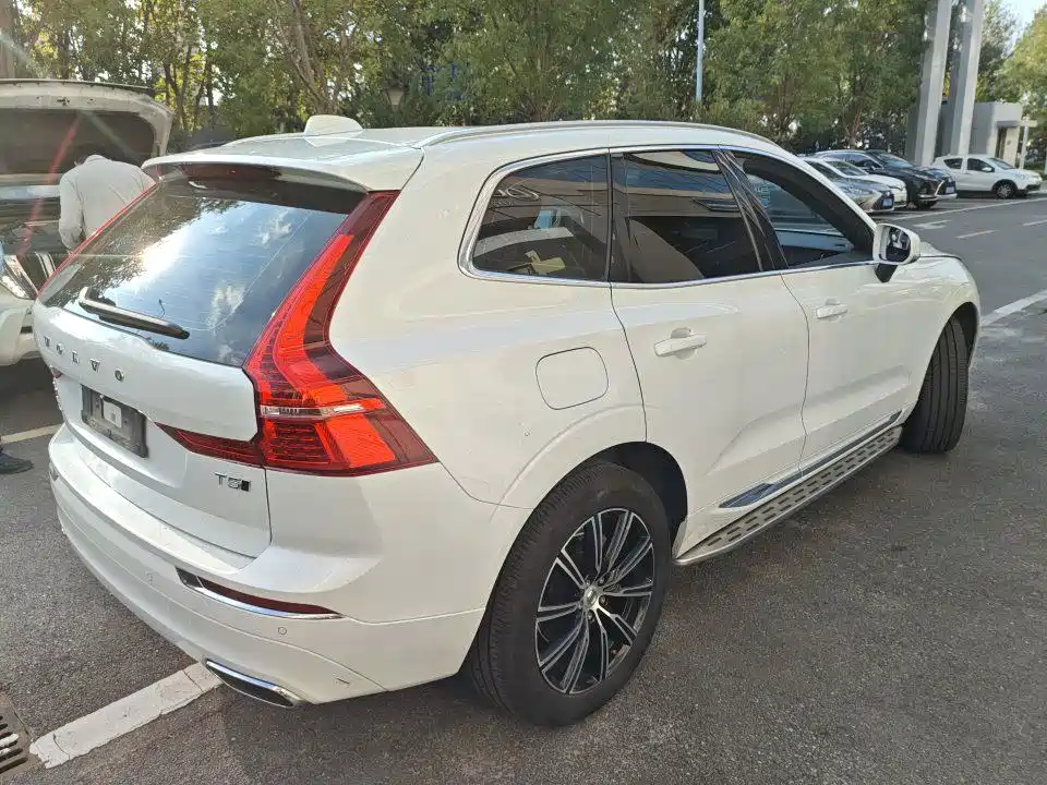 Volvo XC60 — миниатюра 10