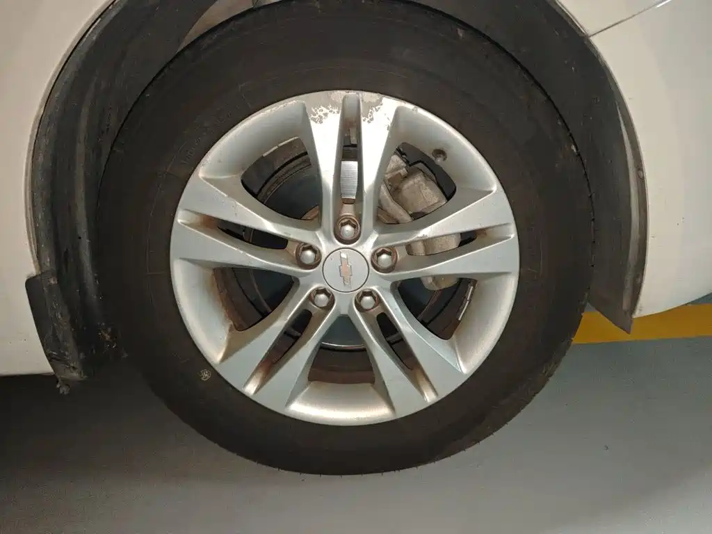 Chevrolet Cruze — миниатюра 8