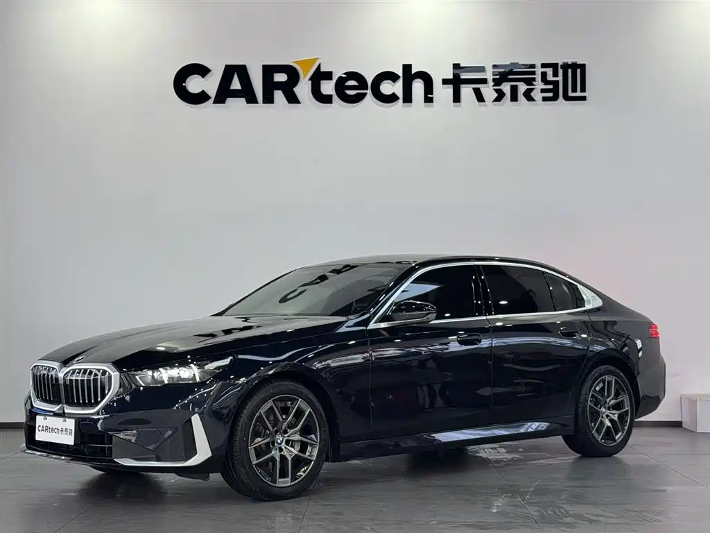 BMW 5 Series 2024