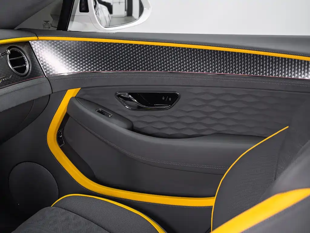 Bentley Continental PHEV — миниатюра 22