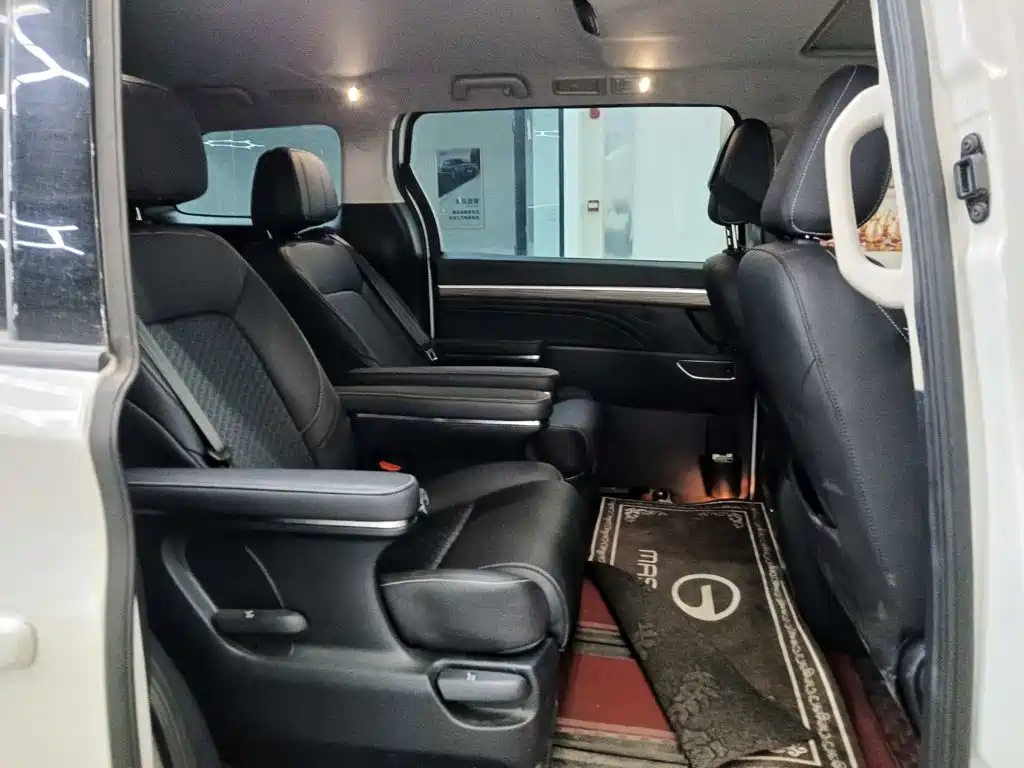 GAC Motor Trumpchi M8 — миниатюра 10
