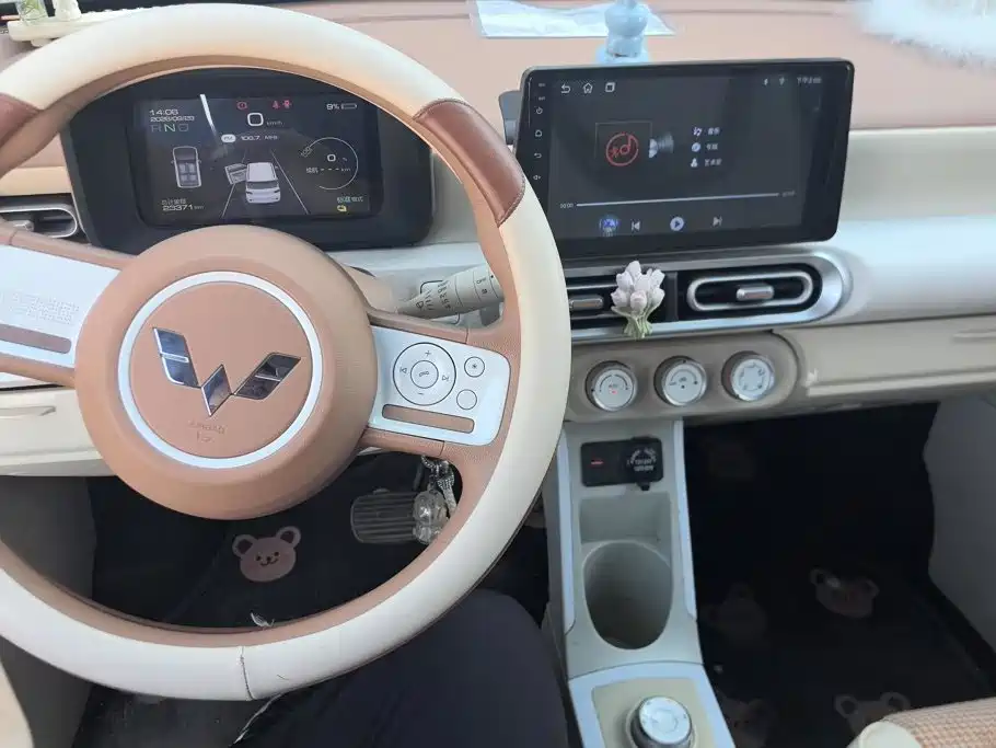Wuling MINIEV — миниатюра 12