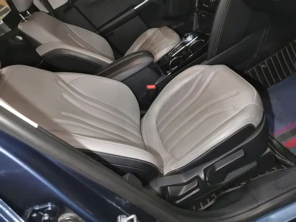 Ford Escape — миниатюра 25