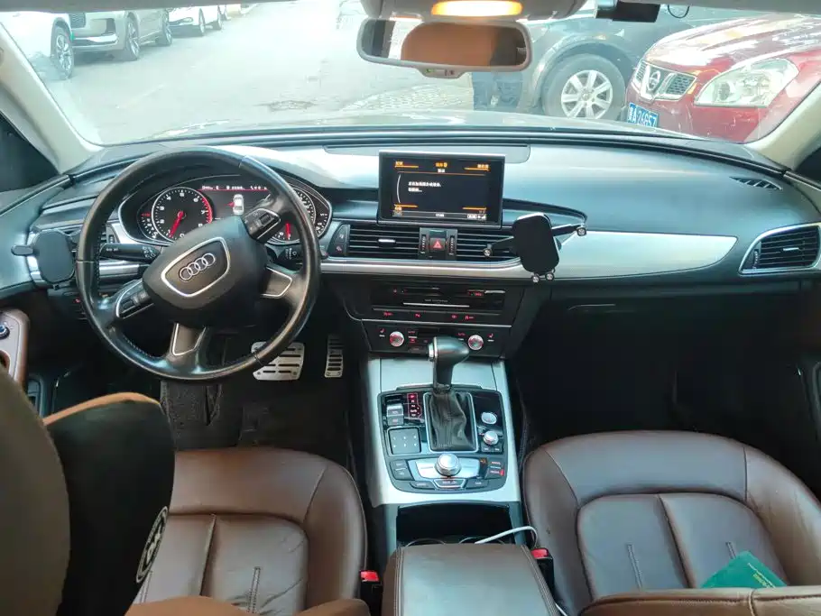 Audi A6L — миниатюра 12