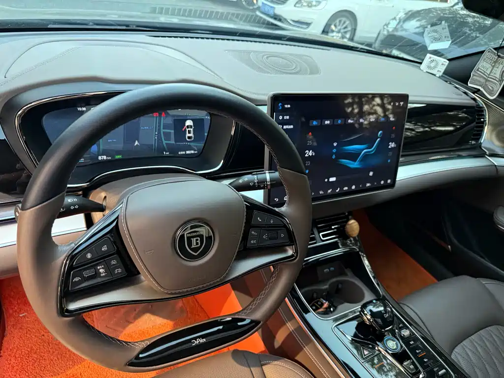 BYD Han — миниатюра 10