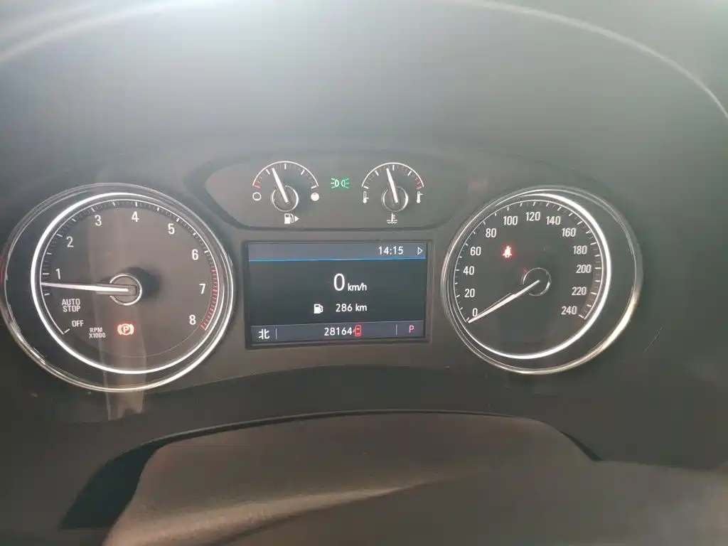 Buick LaCrosse — миниатюра 7