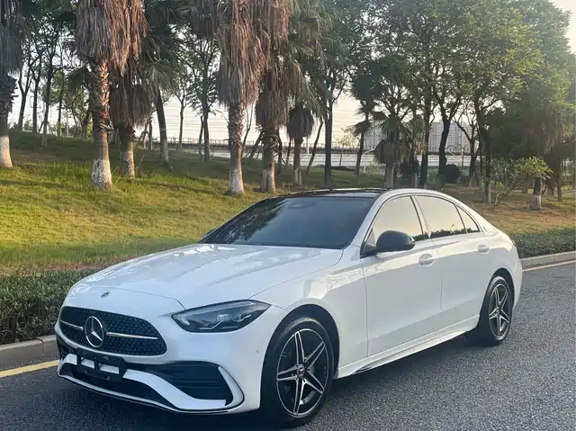 MERCEDES BENZ C CLASS