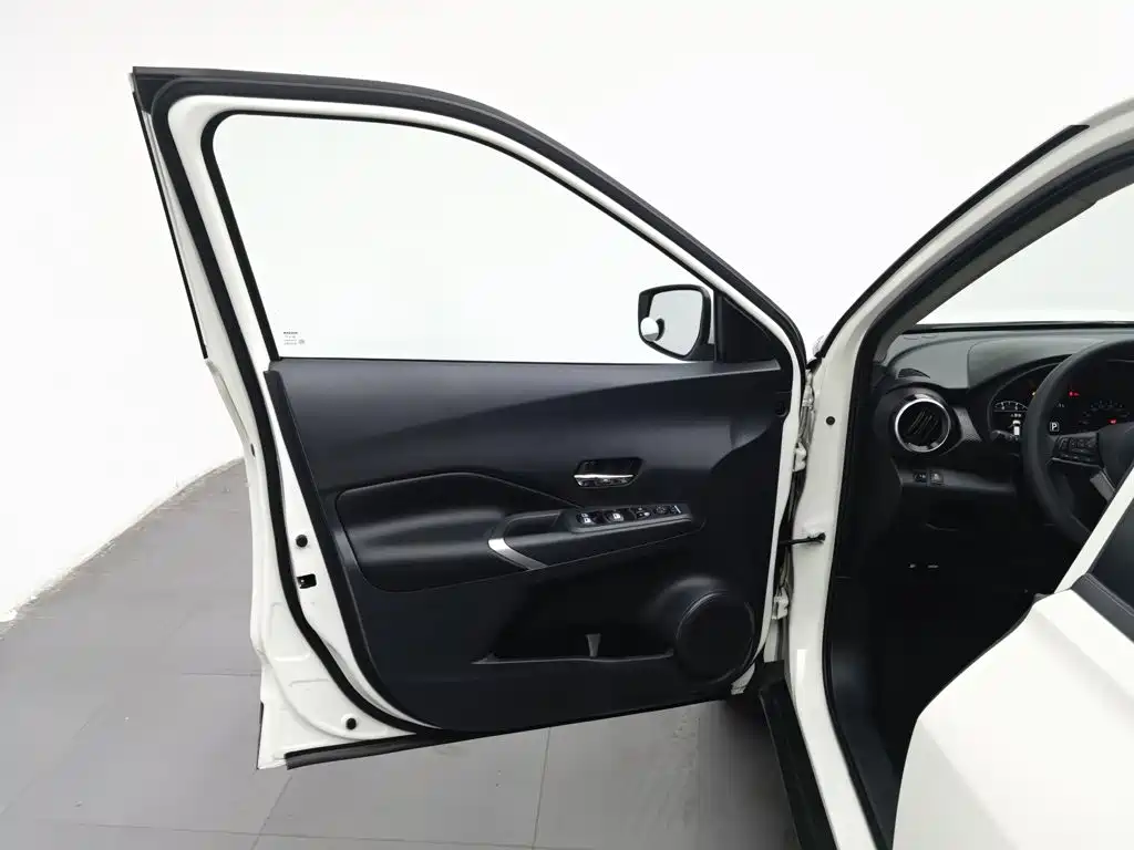 Nissan Kicks — миниатюра 8