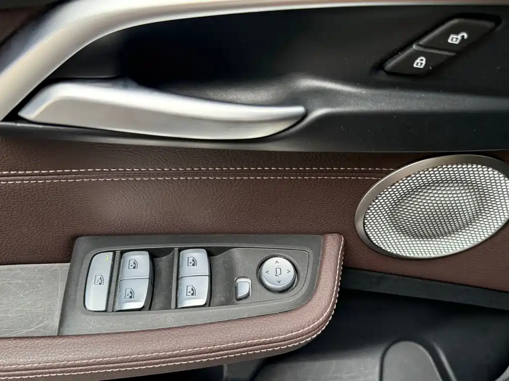 BMW 1 Series — миниатюра 17