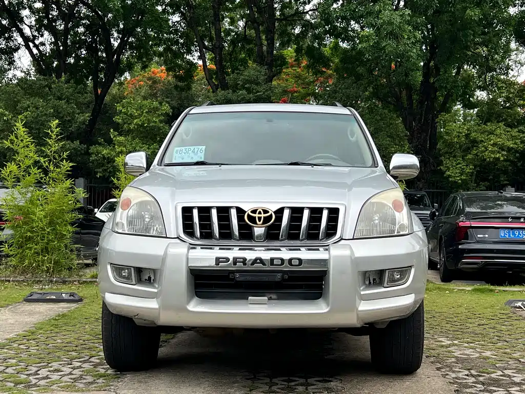 Toyota Land Cruiser Prado 2006 4.0L AT VX