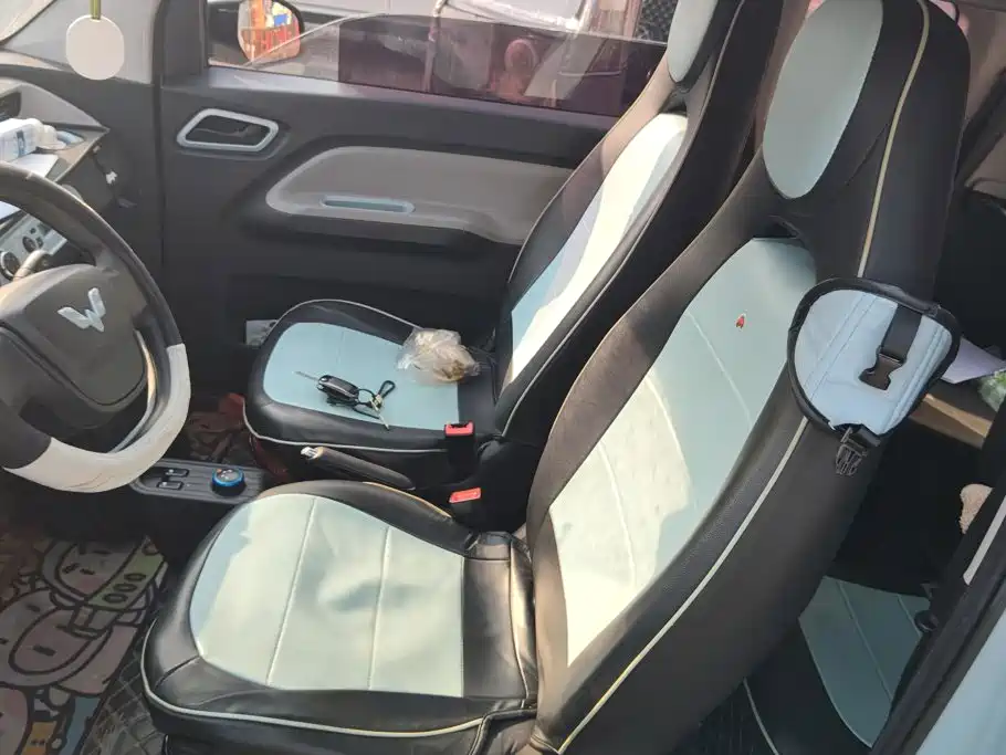 Wuling MINIEV — миниатюра 9