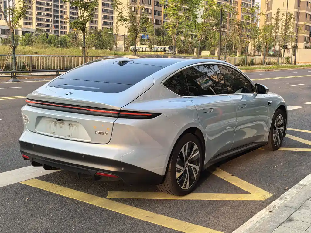 NIO ET5 — миниатюра 4