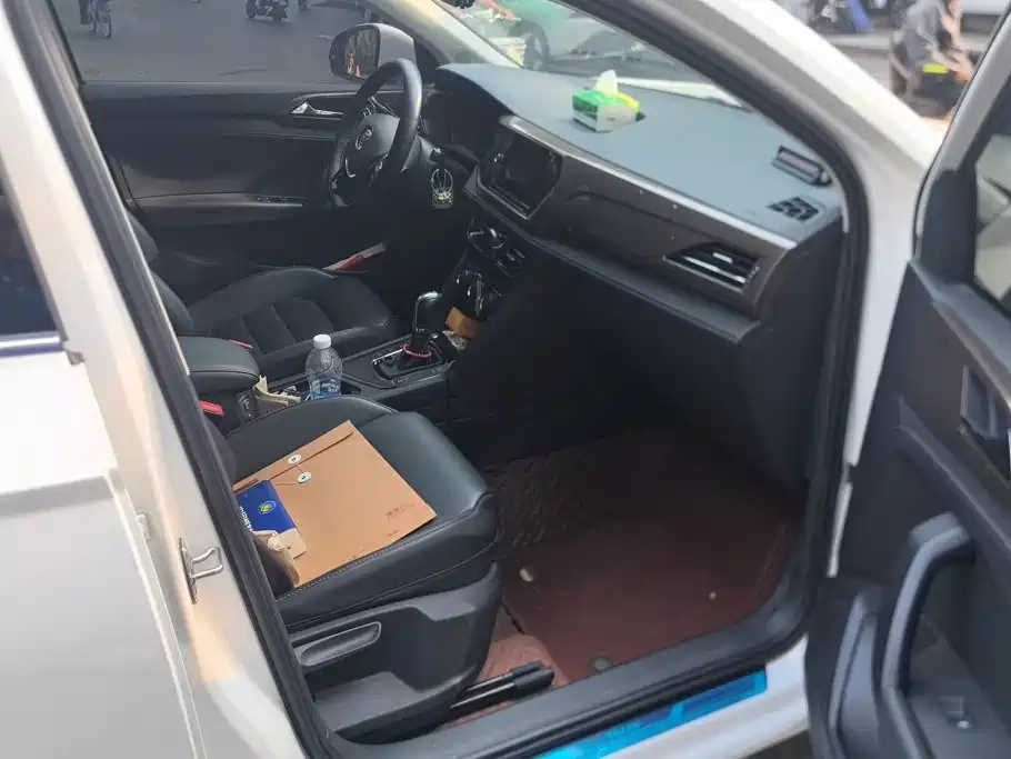 Volkswagen Tharu — миниатюра 8